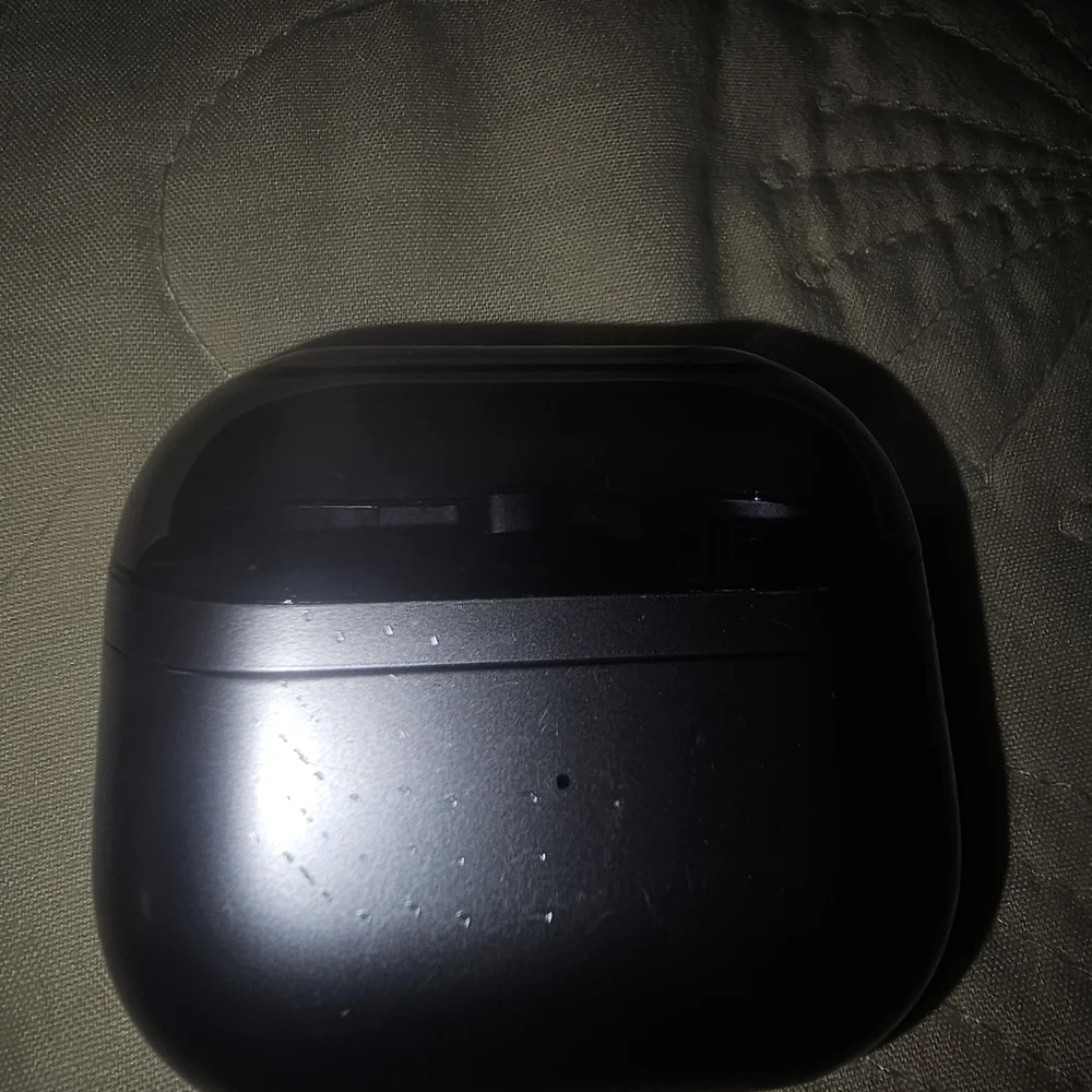 Metallic Samsung Gray Earbuds Case